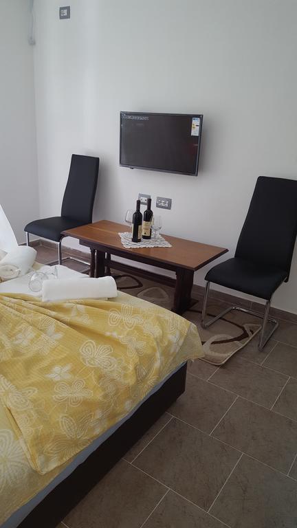 Apartments Sirena Улцинь Экстерьер фото