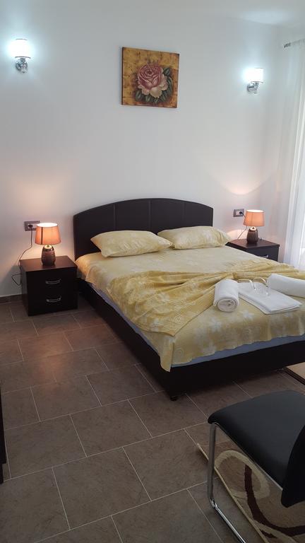 Apartments Sirena Улцинь Экстерьер фото